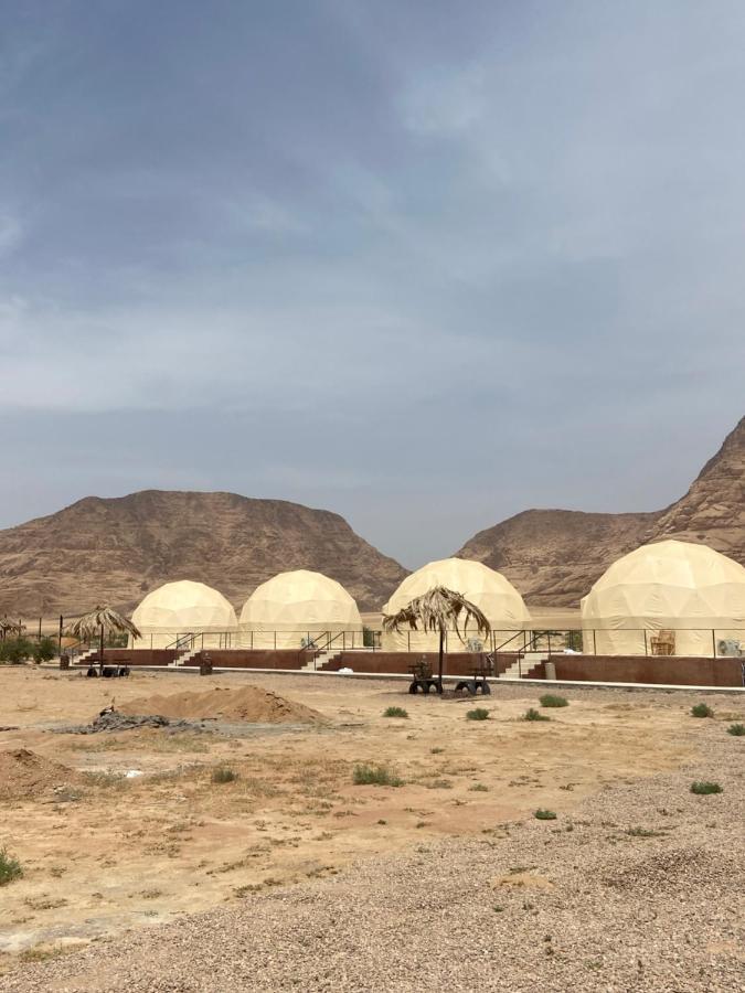 Отель Bilal Luxury Camp Вади-Рам Экстерьер фото