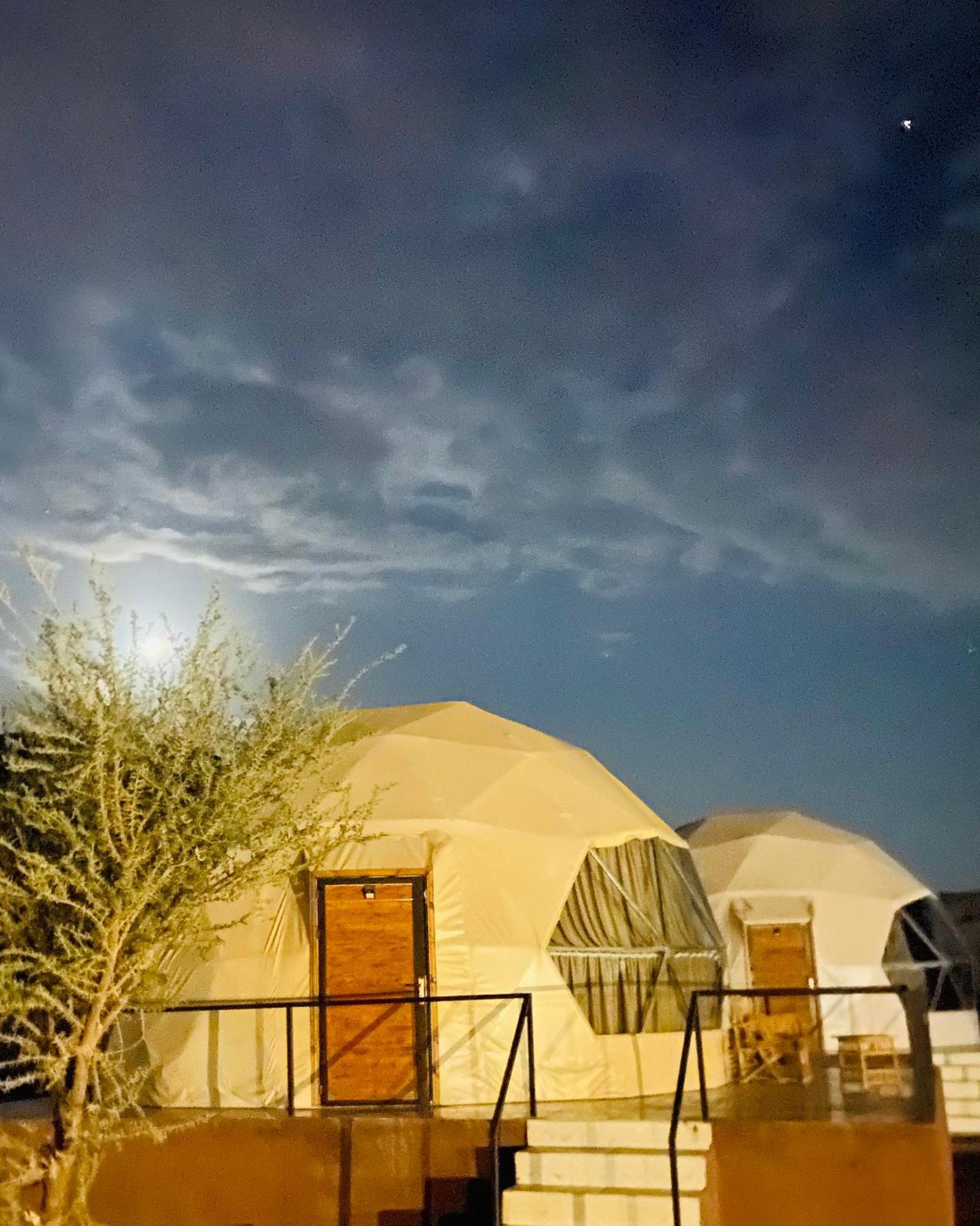 Отель Bilal Luxury Camp Вади-Рам Экстерьер фото