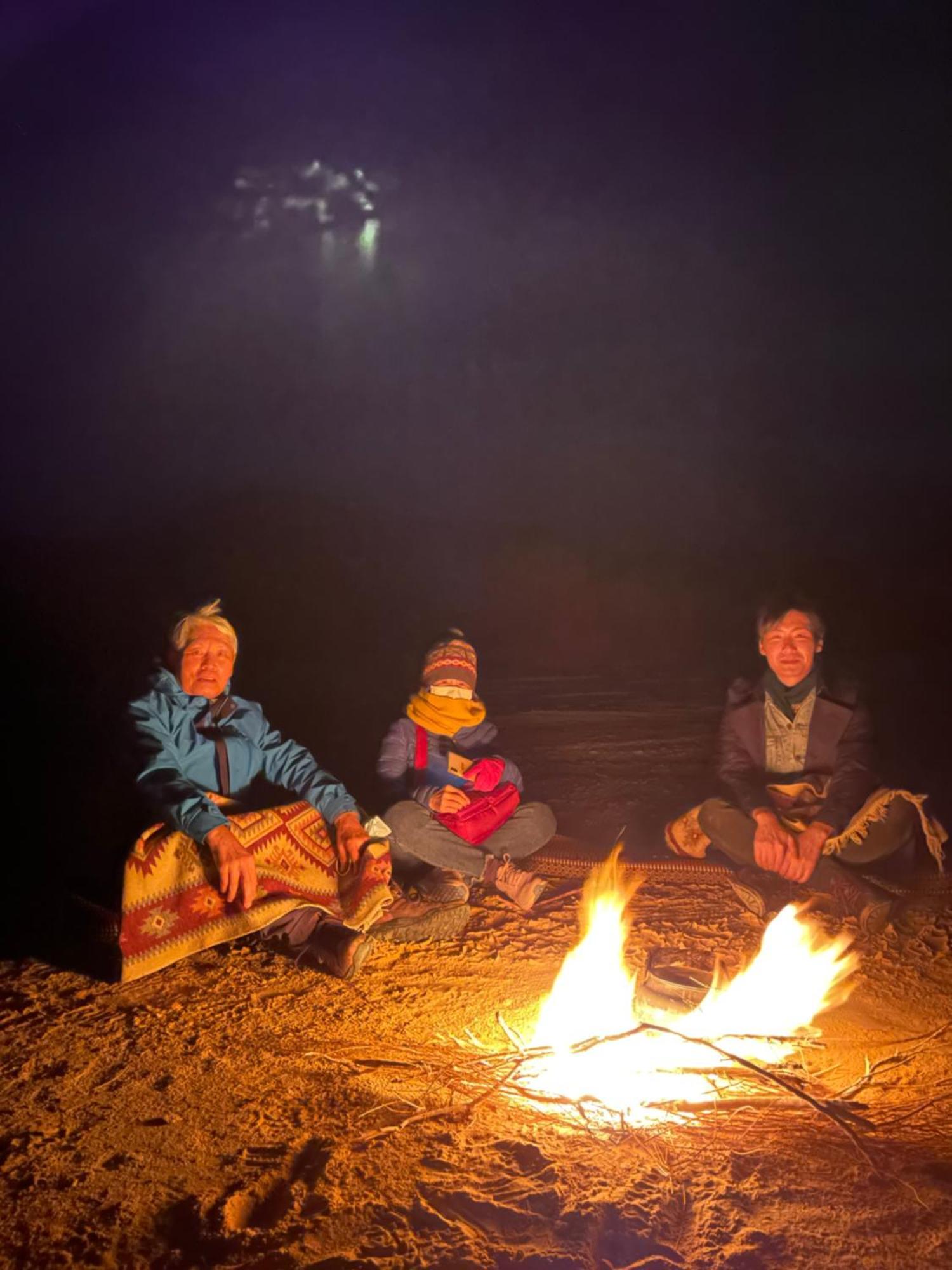 Отель Bilal Luxury Camp Вади-Рам Экстерьер фото