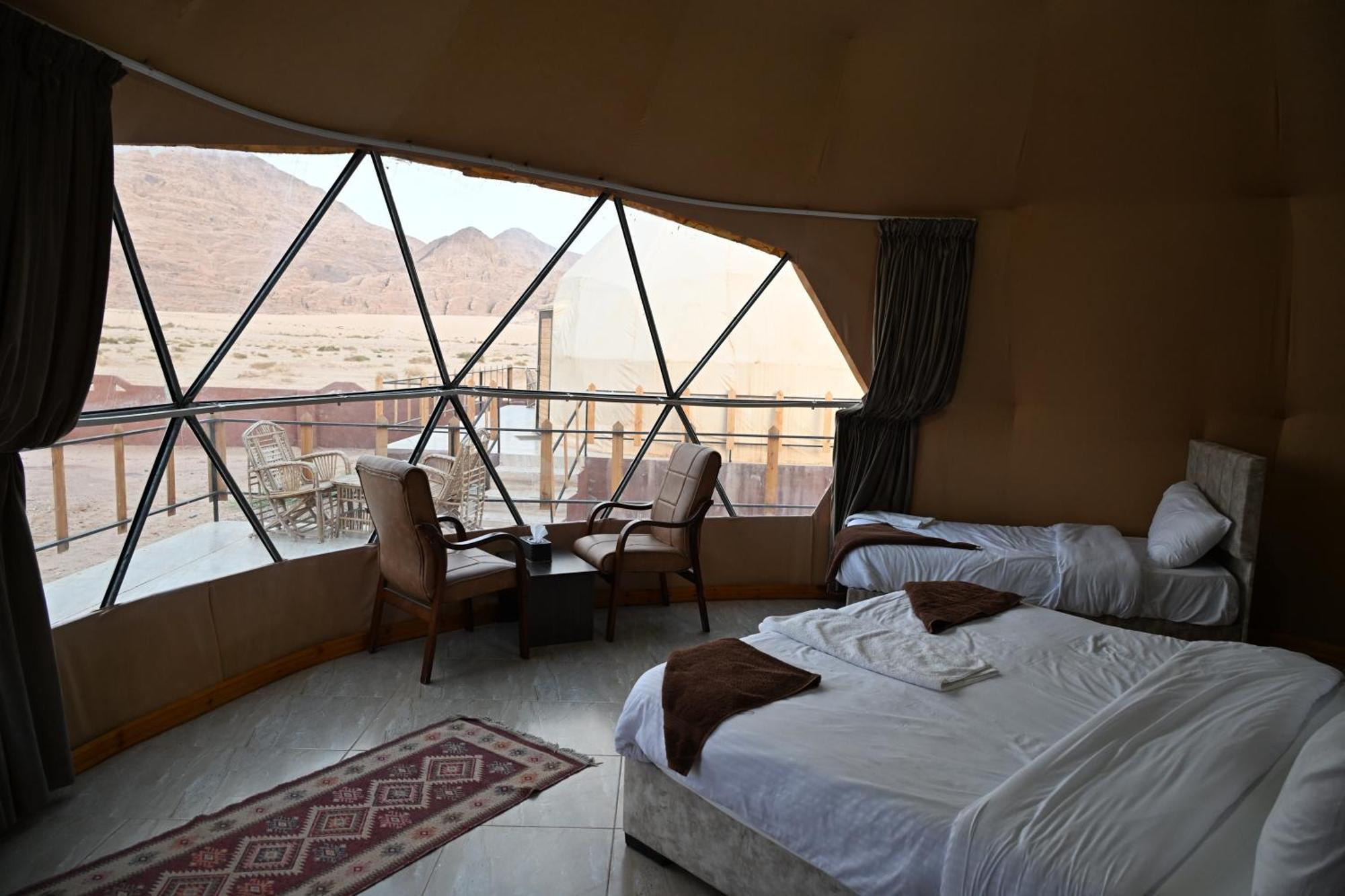 Отель Bilal Luxury Camp Вади-Рам Экстерьер фото